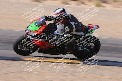 media/Dec-10-2023-SoCal Trackdays (Sun) [[0ce70f5433]]/Turn 9 Inside Set 2 (1115am)/